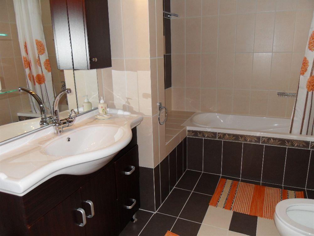Omorfi Poli 120 Sqm Apartment 나플리오 외부 사진